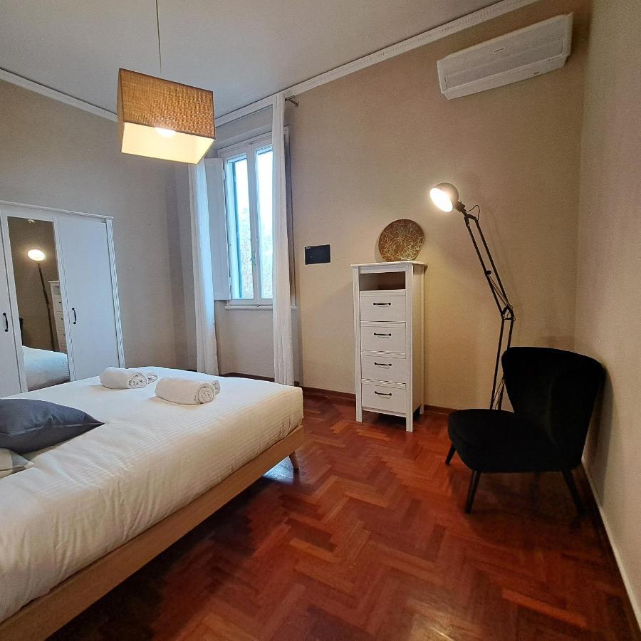 Apartment Corsica 11 Florenz Exterior foto